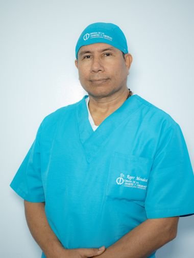 Dr. Roger Méndez Roca